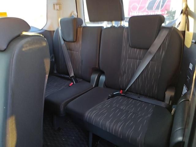 TOYOTA VOXY 2012 Image 31