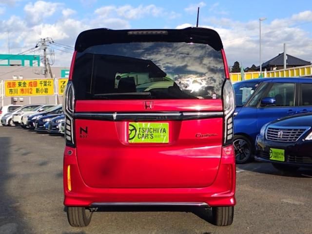 HONDA N BOX CUSTOM 2021 Image 31