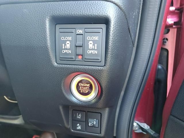 HONDA N BOX CUSTOM 2021 Image 31