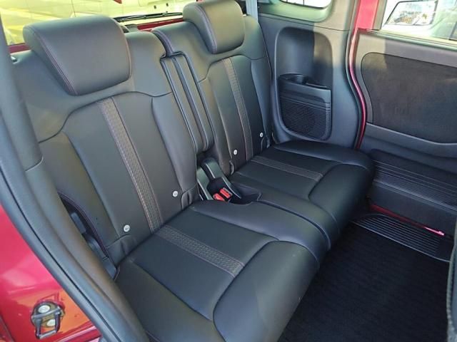 HONDA N BOX CUSTOM 2021 Image 31