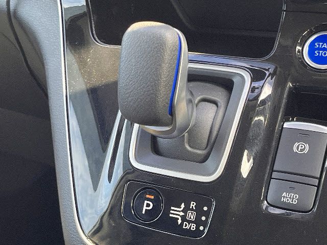 NISSAN SERENA  WG 2021 Image 31