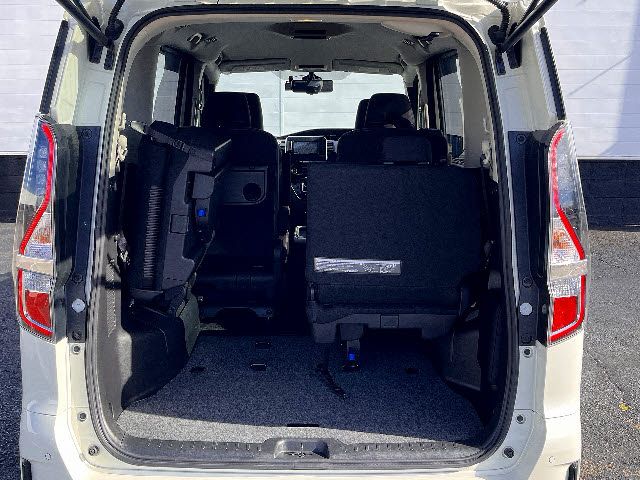 NISSAN SERENA  WG 2021 Image 31