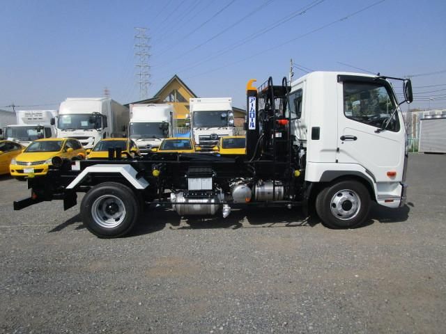 MITSUBISHI FUSOU FIGHTER 2025 Image 31