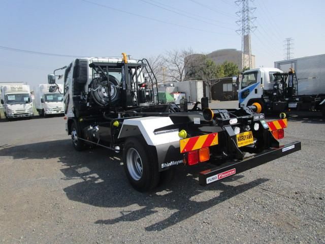 MITSUBISHI FUSOU FIGHTER 2025 Image 31