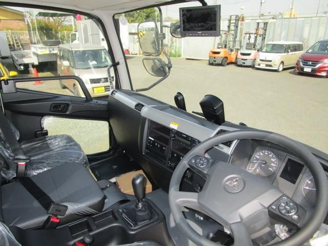 MITSUBISHI FUSOU FIGHTER 2025 Image 31