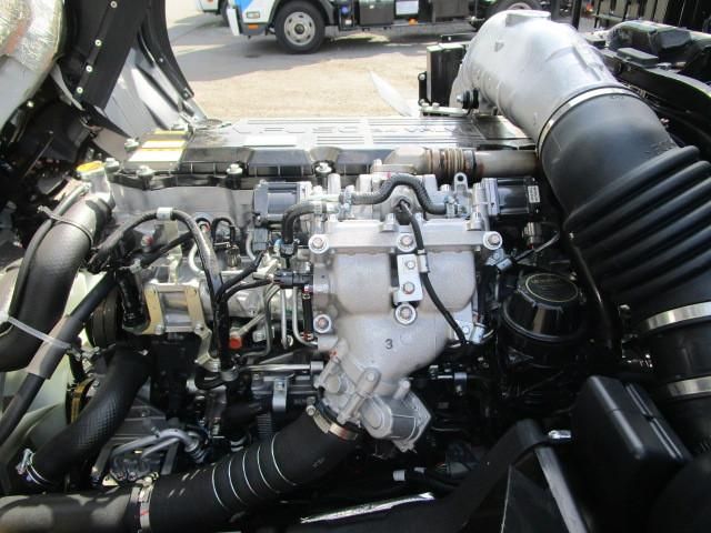 MITSUBISHI FUSOU FIGHTER 2025 Image 31