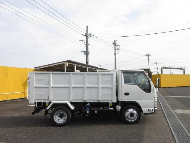 ISUZU ELF 2021 Image 31