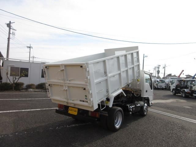 ISUZU ELF 2021 Image 31