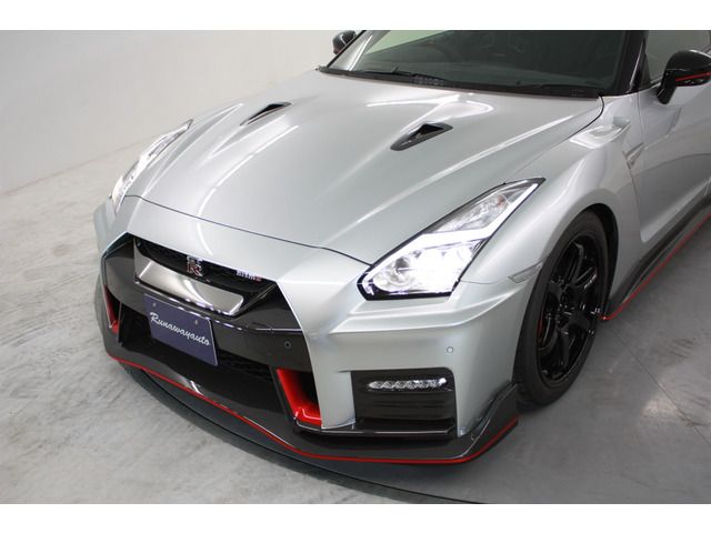 NISSAN GT-R 2017 Image 31