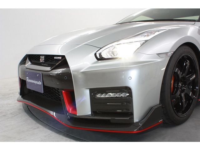 NISSAN GT-R 2017 Image 31