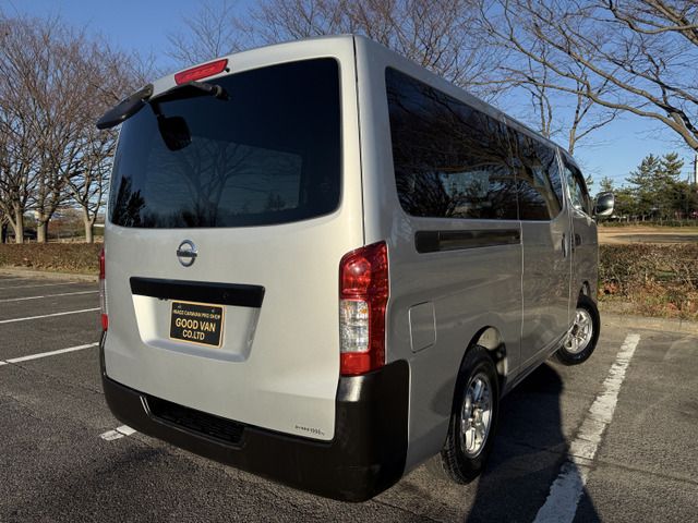 NISSAN NV350 CARAVAN 4WD 2014 Image 31