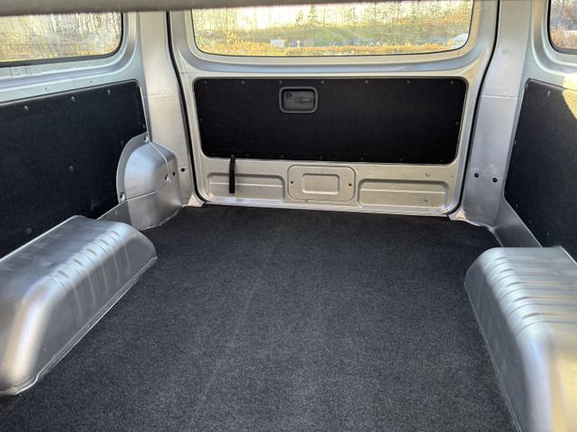 NISSAN NV350 CARAVAN 4WD 2014 Image 31