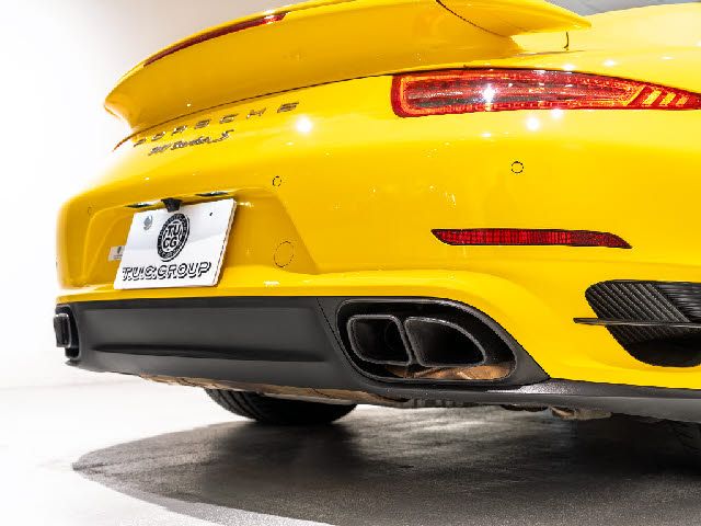 PORSCHE 911 2014 Image 31