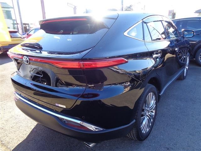 TOYOTA HARRIER 2WD 2024 Image 31