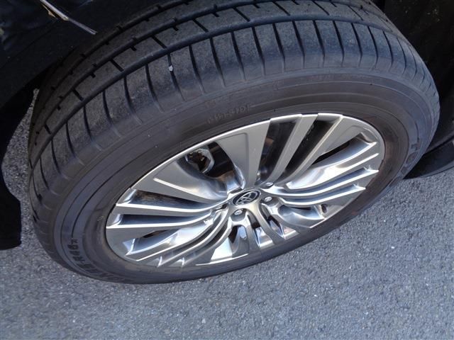 TOYOTA HARRIER 2WD 2024 Image 31