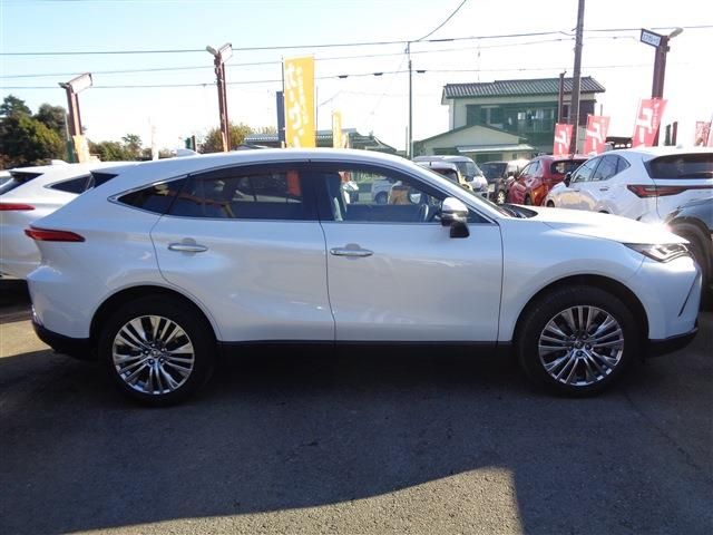 TOYOTA HARRIER HYBRID 2024 Image 31