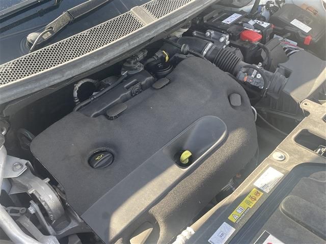 PEUGEOT 5008 2021 Image 31