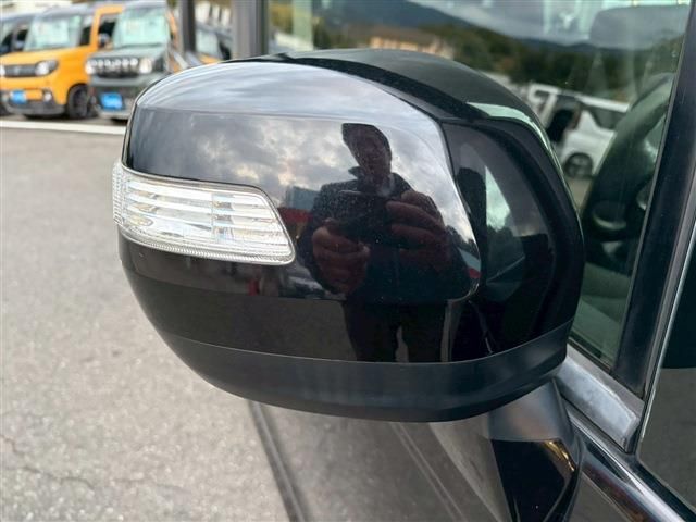 HONDA STEPWAGON SPADA 2012 Image 31