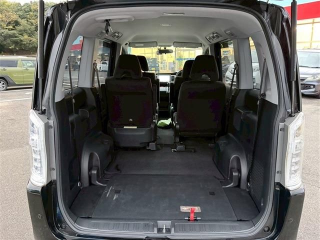 HONDA STEPWAGON SPADA 2012 Image 31