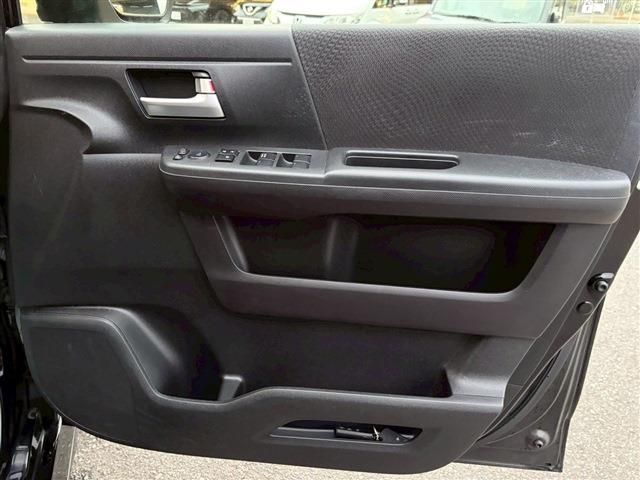 HONDA STEPWAGON SPADA 2012 Image 31