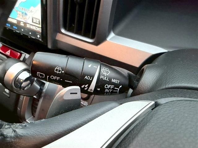 HONDA STEPWAGON SPADA 2012 Image 31