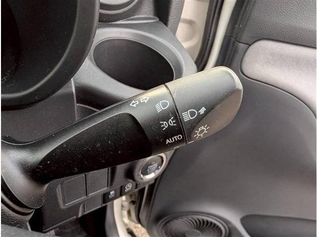 DAIHATSU CAST ACTIVA 2017 Image 31