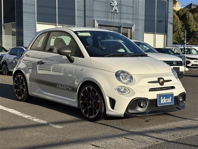 FIAT ABARTH 595 2019 Image 31