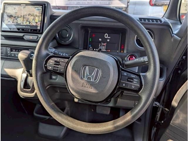 HONDA N BOX CUSTOM 2024 Image 31