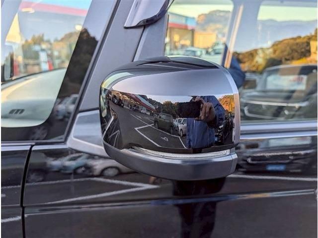 HONDA N BOX CUSTOM 2024 Image 31