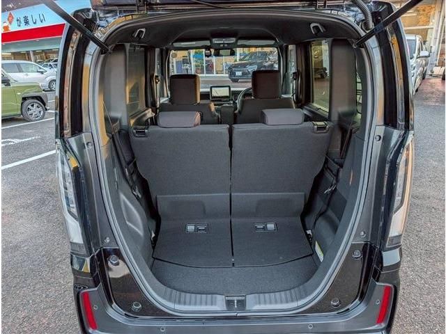 HONDA N BOX CUSTOM 2024 Image 31