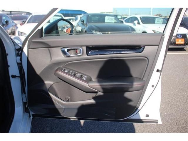 HONDA CIVIC HATCHBACK 2025 Image 31