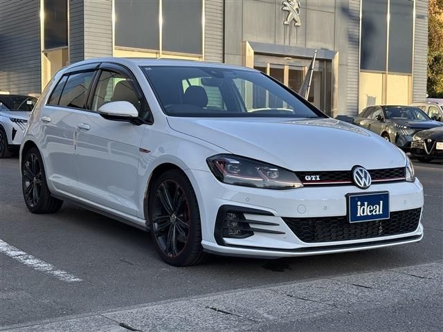 VOLKSWAGEN GOLF GTI 2018 Image 31