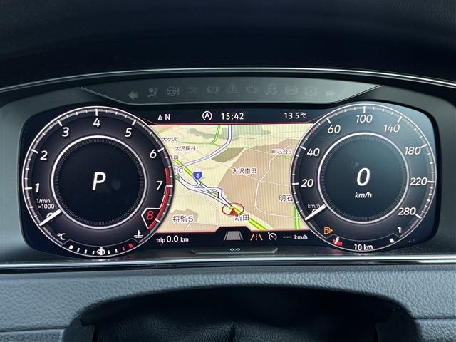 VOLKSWAGEN GOLF GTI 2018 Image 31