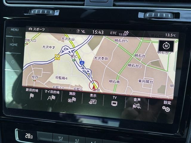 VOLKSWAGEN GOLF GTI 2018 Image 31