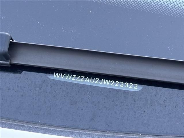 VOLKSWAGEN GOLF GTI 2018 Image 31