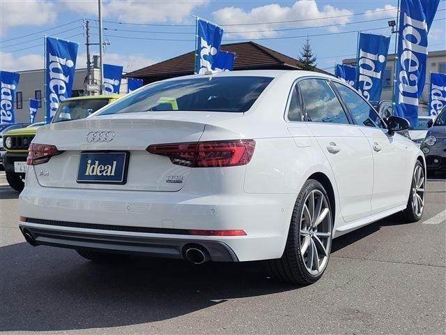 AUDI A4 2018 Image 31