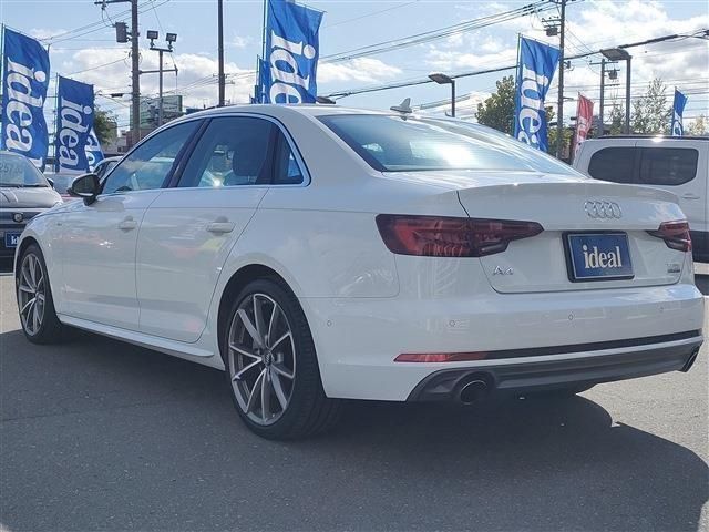 AUDI A4 2018 Image 31