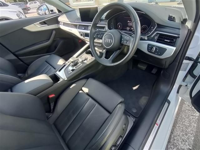 AUDI A4 2018 Image 31