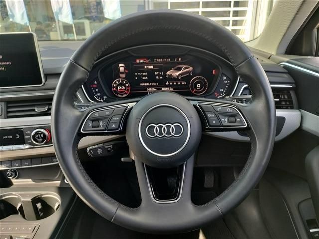 AUDI A4 2018 Image 31