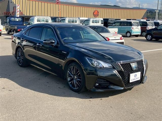 TOYOTA CROWN SEDAN HYBRID 2017 Image 31