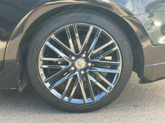 TOYOTA CROWN SEDAN HYBRID 2017 Image 31