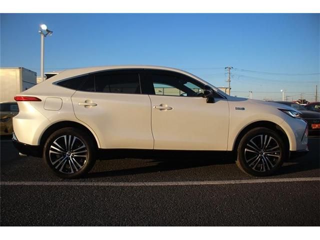 TOYOTA HARRIER PHEV 2023 Image 31