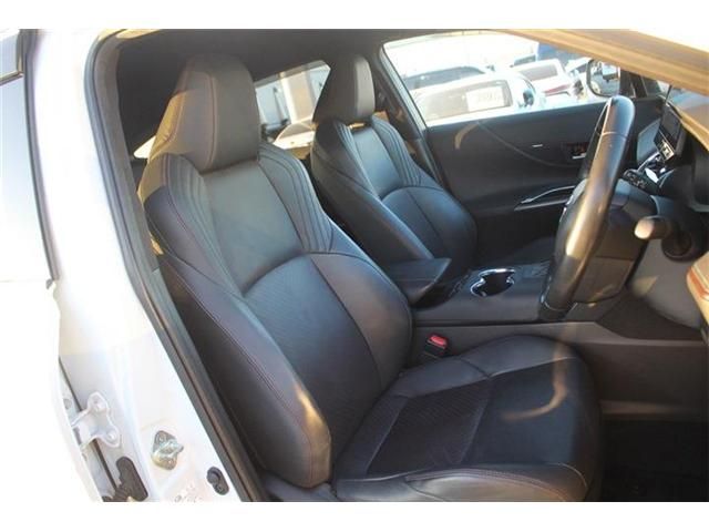 TOYOTA HARRIER PHEV 2023 Image 31