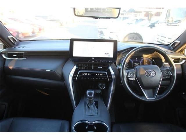 TOYOTA HARRIER PHEV 2023 Image 31