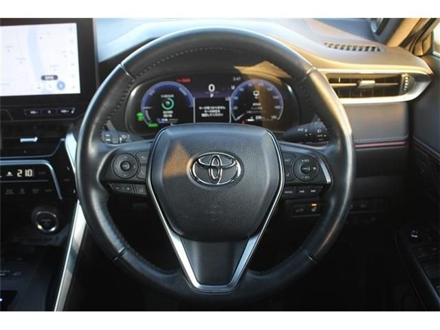 TOYOTA HARRIER PHEV 2023 Image 31