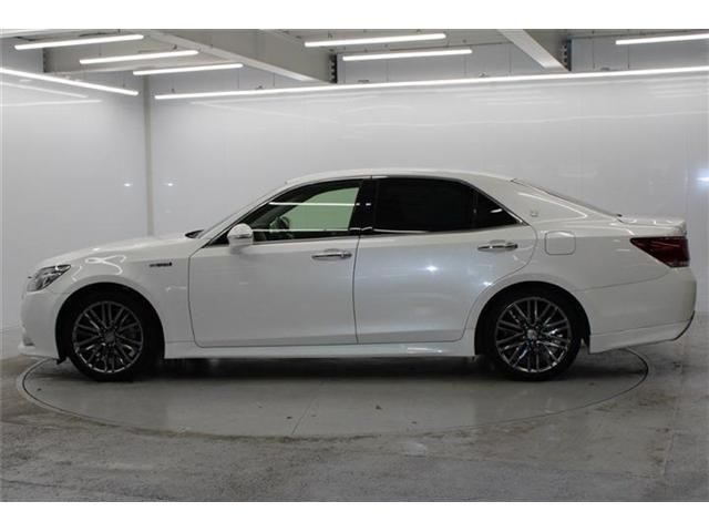 TOYOTA CROWN SEDAN HYBRID 2014 Image 31