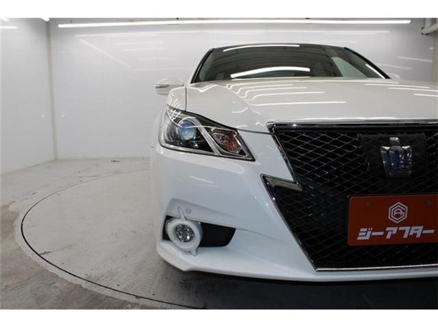 TOYOTA CROWN SEDAN HYBRID 2014 Image 31