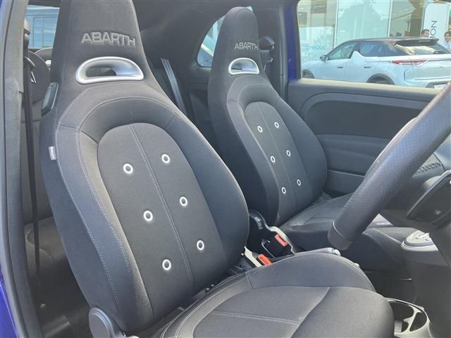 FIAT ABARTH 595C 2020 Image 31