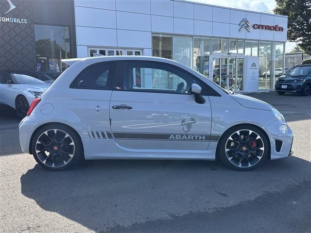 FIAT ABARTH 595 2019 Image 31