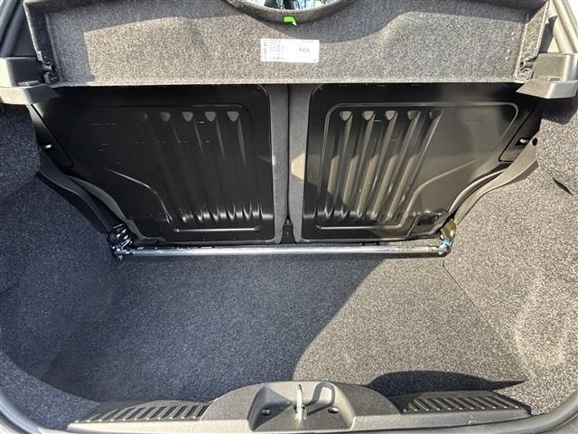 FIAT ABARTH 595 2019 Image 31